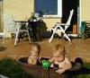 10_bathtub-lucas-momo_20011012 (70KB)